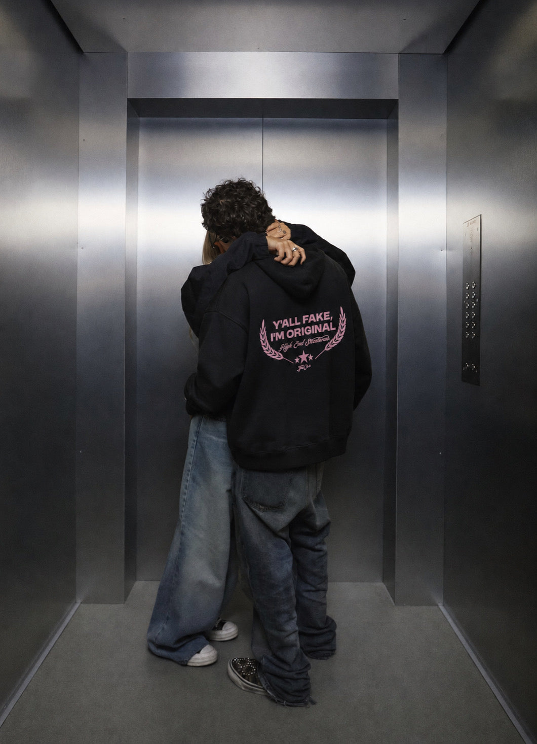 HOODIE BLACK ROSE