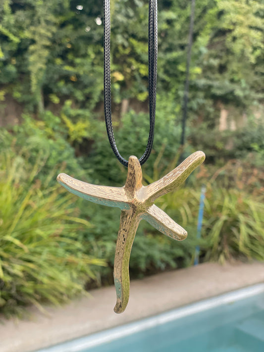 COLLAR MAXI ESTRELLA DORADA