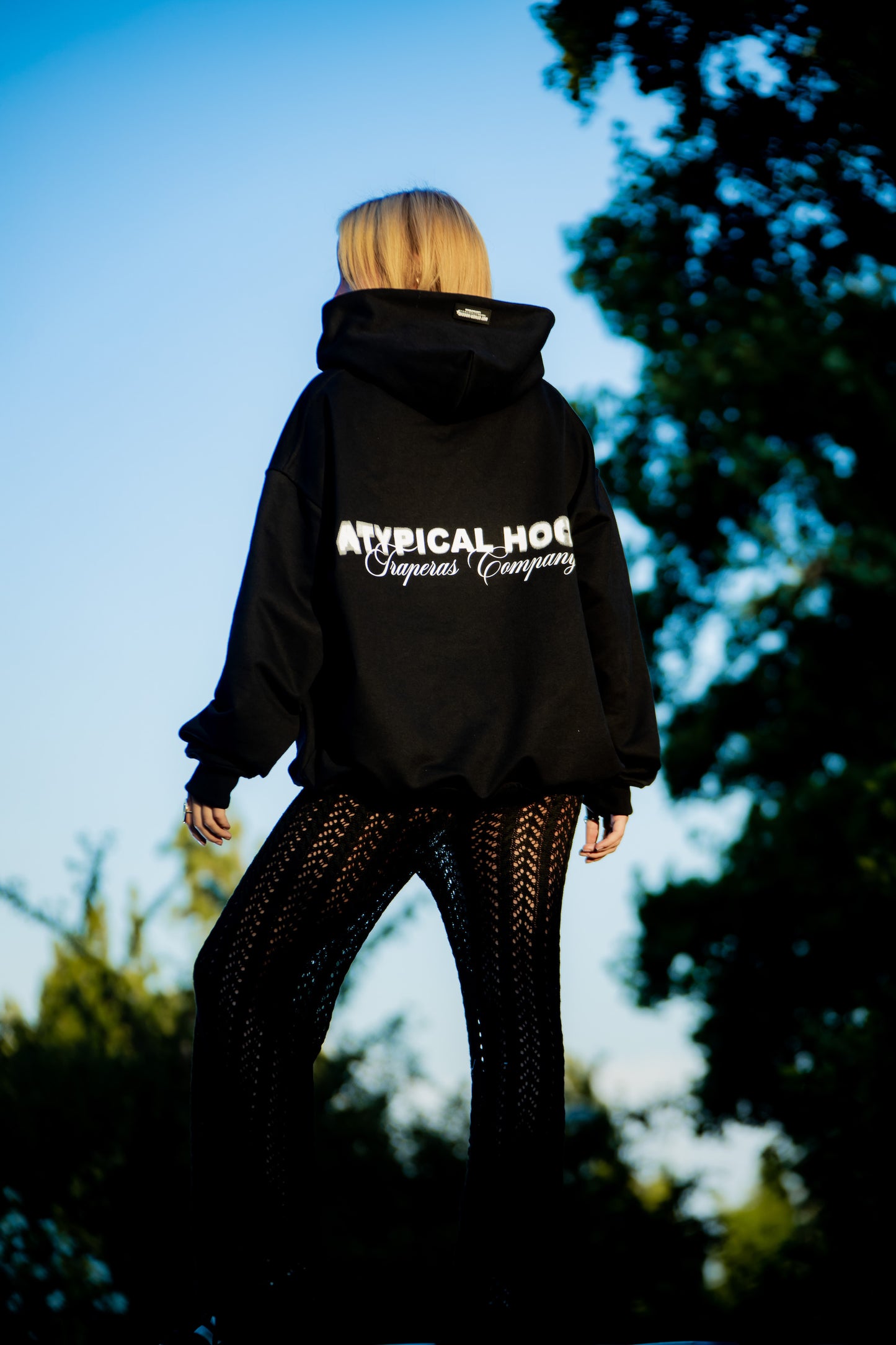 HOODIE ATYPICAL BLACK